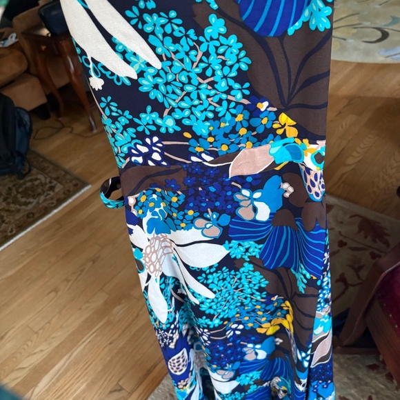 Trina Turk Kacie Found in Translation Dress--0 - Picture 2 of 2